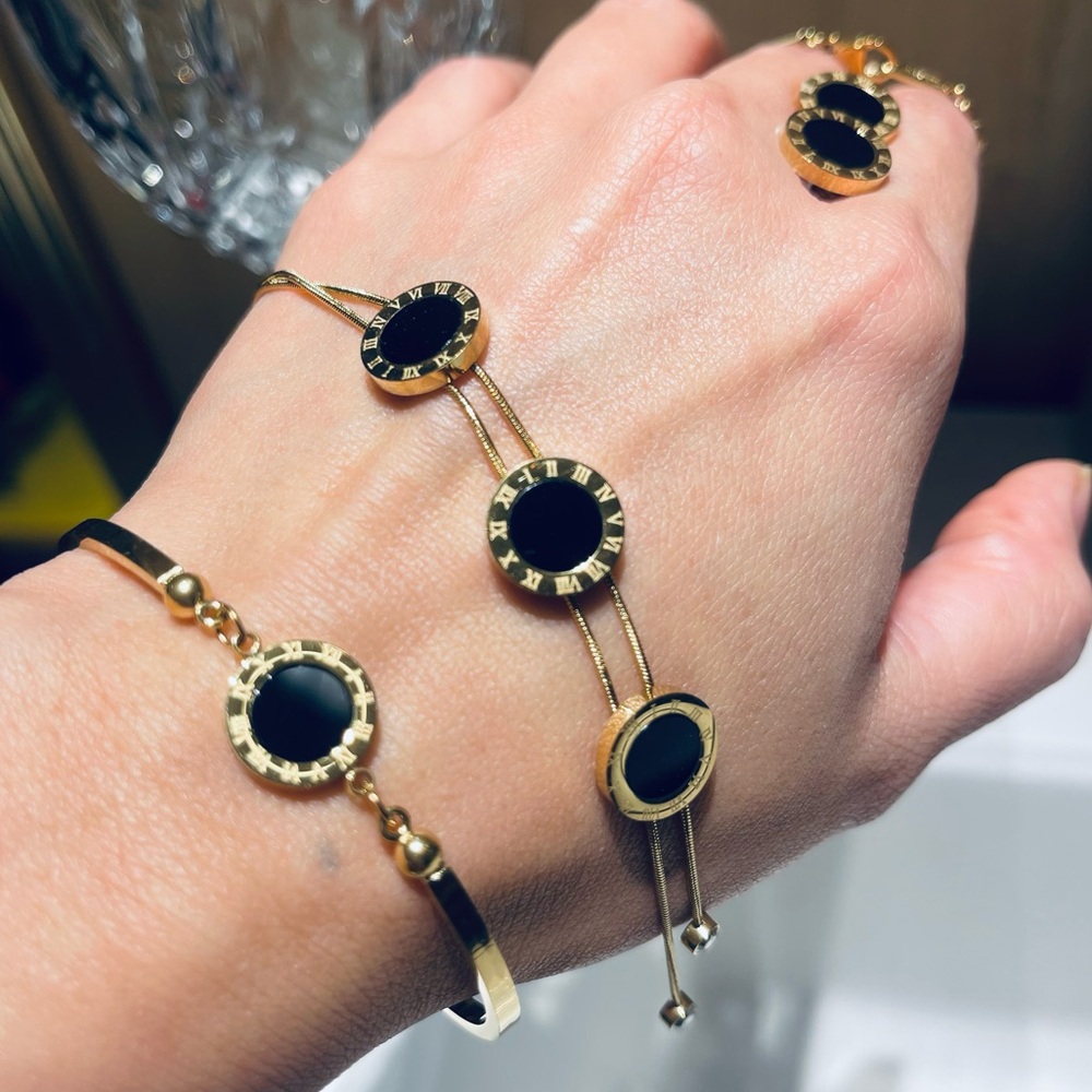 Minimalist Gold and Black Circle Disc Bracelet - Women Jewelry 4pcs Set